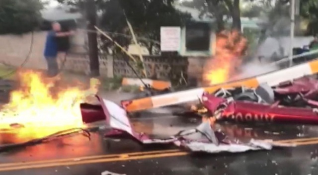 Hawaii'de helikopter düştü: 3 ölü Hawaii'de helikopter düştü: 3 ölü
