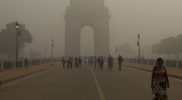 Hindistan'da hava kirliliği 1,2 milyon kişinin ölümüne yol açtı Hindistan'da hava kirliliği 1,2 milyon kişinin ölümüne yol açtı