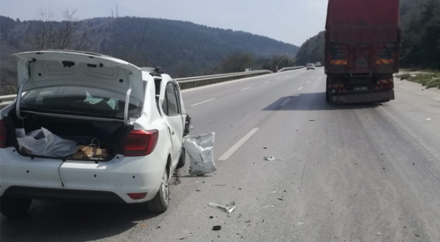 Hurdaya dönen araçtan sağ çıktı