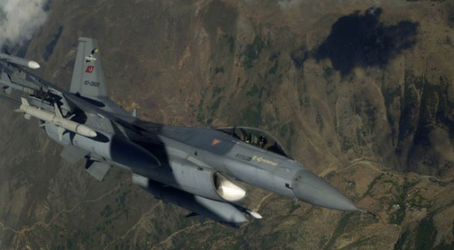 Irak'ın kuzeyine hava harekatı: PKK hedefleri yerle bir edildi Irak'ın kuzeyine hava harekatı: PKK hedefleri yerle bir edildi