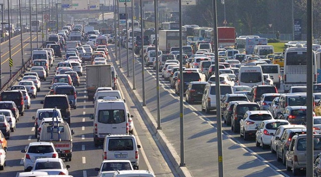 İstanbul trafiğine 1 Mayıs düzenlemesi: Bu yolları kullananlar dikkat!