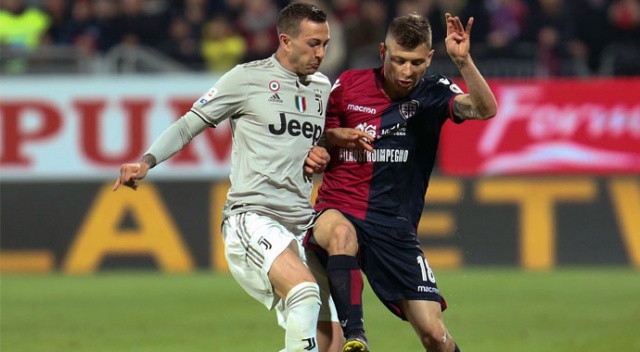 Juventus şampiyonluğa koşuyor Juventus şampiyonluğa koşuyor