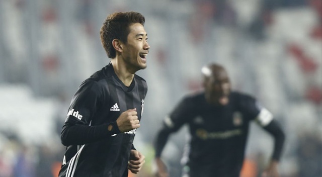Kagawa’ya çifte talip