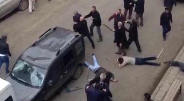 Kars’ta muhtarlık kavgası: 4 yaralı Kars’ta muhtarlık kavgası: 4 yaralı