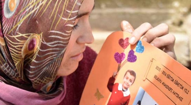 Kayıp Yasin'in annesi: 3 yıldır yavrumun gelmesini bekliyorum