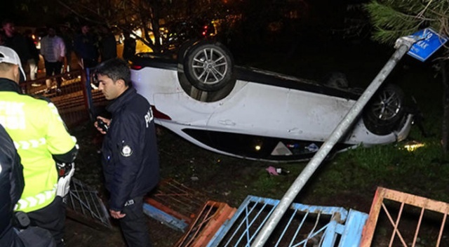 Kaza yaptı, yaralanan kız arkadaşını bırakıp kaçtı Kaza yaptı, yaralanan kız arkadaşını bırakıp kaçtı
