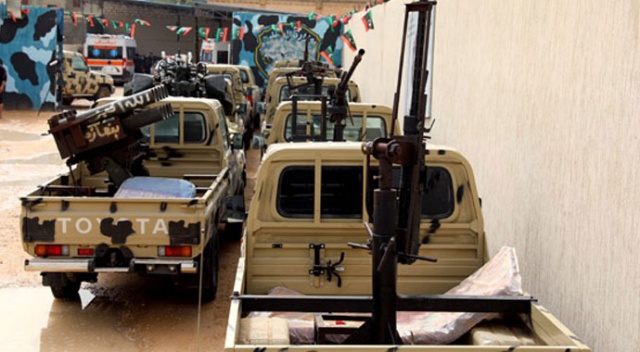 Libya'da Hafter'in 20 askeri esir alındı Libya'da Hafter'in 20 askeri esir alındı