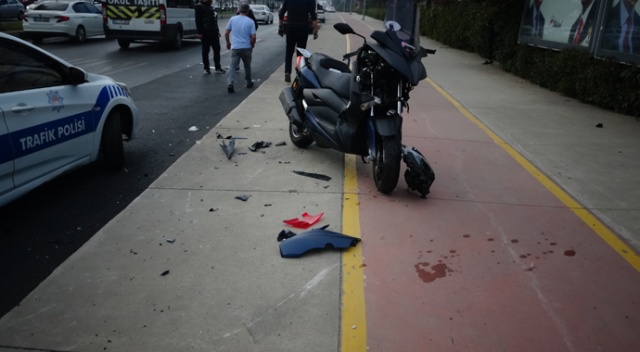 Maltepe sahil yolunda kaza: 2 yaralı Maltepe sahil yolunda kaza: 2 yaralı