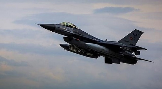 Milli Savunma Bakanlığı: 'Irak'ın kuzeyi Zap ve Metina bölgelerine hava harekatı düzenlendi'