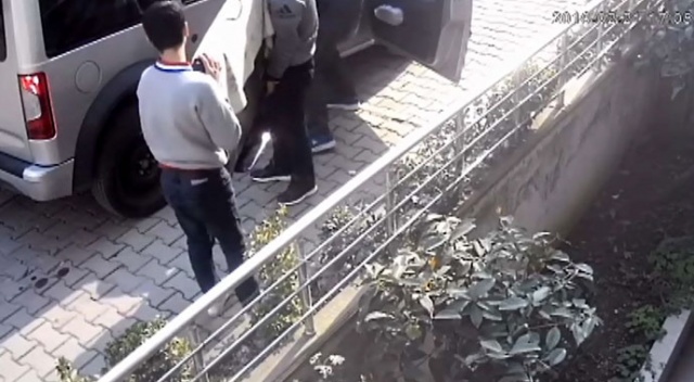Minik Eylül&#039;ün kumbarasını bile çaldılar