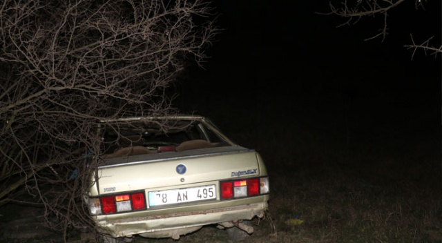 Otomobille 60 metreden uçtular: 1 ölü, 1 yaralı Otomobille 60 metreden uçtular: 1 ölü, 1 yaralı