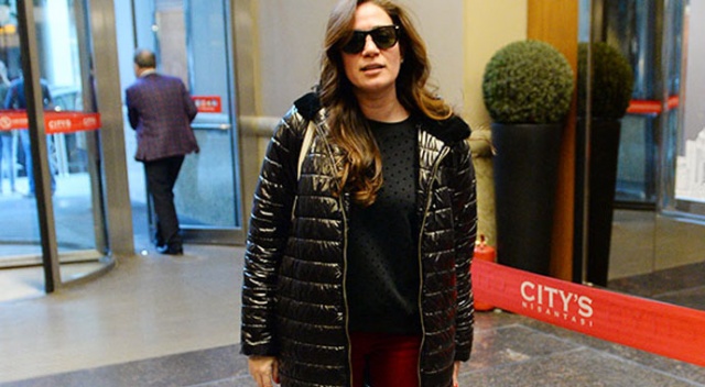 Özge Borak'tan 'evlilik' açıklaması Özge Borak'tan 'evlilik' açıklaması