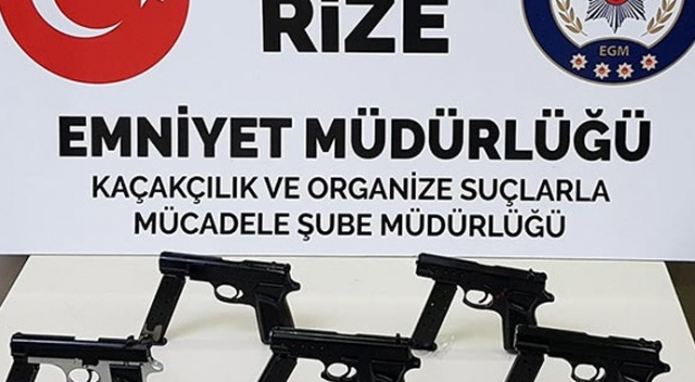 Rize'de silah kaçakçılarına ağır darbe Rize'de silah kaçakçılarına ağır darbe