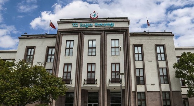 Sağlık Bakanlığı İzmir'deki doktora şiddet olayına müdahil oldu Sağlık Bakanlığı İzmir'deki doktora şiddet olayına müdahil oldu