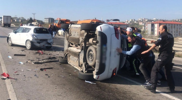 Samsun'da zincirleme trafik kazası: 2 yaralı