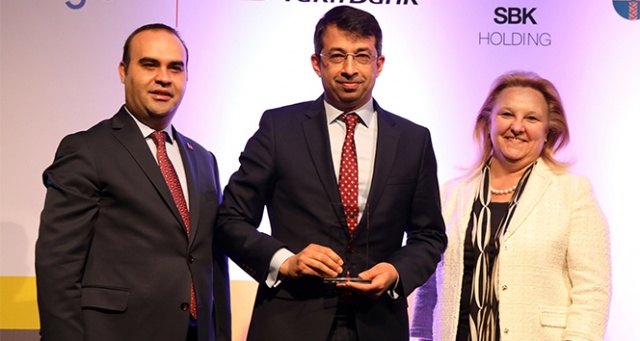 Softtech’e ‘En İyi Kurum İçi Girişimcilik Projesi’ ödülü Softtech’e ‘En İyi Kurum İçi Girişimcilik Projesi’ ödülü