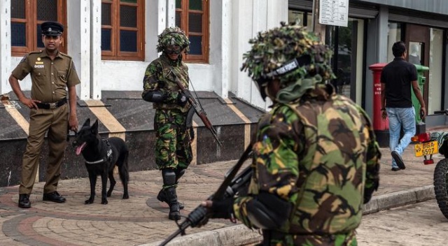 Sri Lanka'da silah sesleri Sri Lanka'da silah sesleri