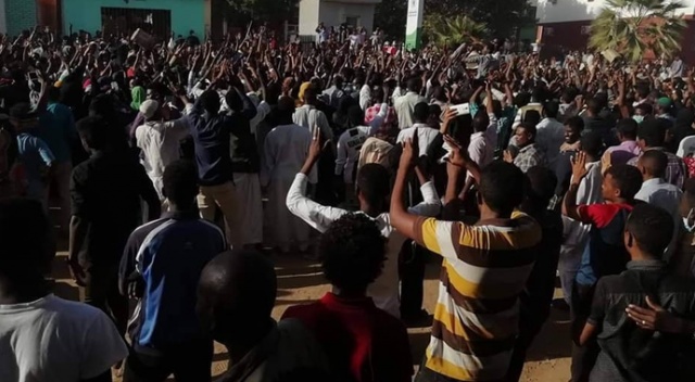 Sudan'daki gösterilerde 7 kişi öldü, 2 bin 496 kişi gözaltına alındı