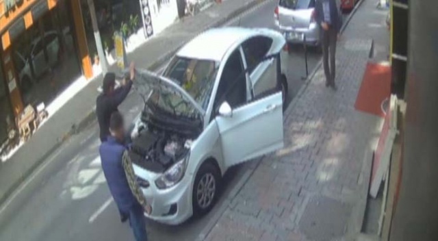 Test sürüşü bahanesiyle otomobil çalan 2 kişi tutuklandı