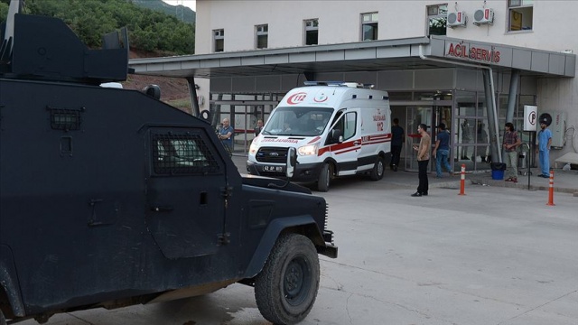 Tunceli'de bir asker kaza kurşunuyla şehit oldu Tunceli'de bir asker kaza kurşunuyla şehit oldu