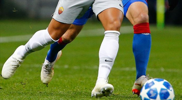 UEFA Şampiyonlar Ligi'nde yarı final heyecanı UEFA Şampiyonlar Ligi'nde yarı final heyecanı