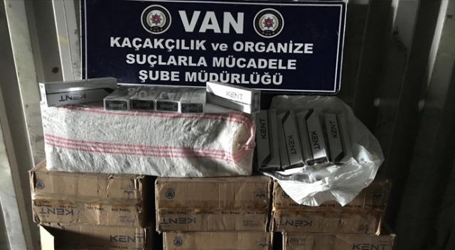 Van’da 7 bin 500 paket kaçak sigara ele geçirildi Van’da 7 bin 500 paket kaçak sigara ele geçirildi