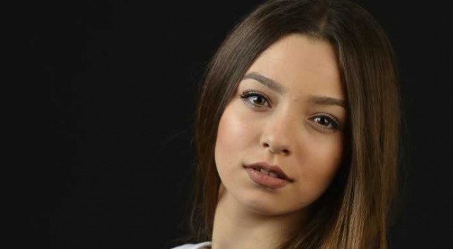 Yaşı küçük oyunculukta hedefleri büyük Yaşı küçük oyunculukta hedefleri büyük