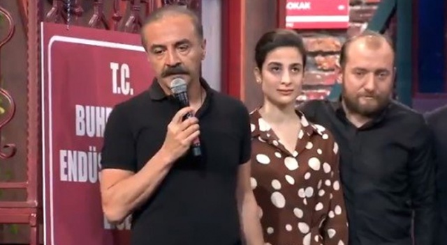Yılmaz Erdoğan, Zafer Çika'yı unutmadı Yılmaz Erdoğan, Zafer Çika'yı unutmadı