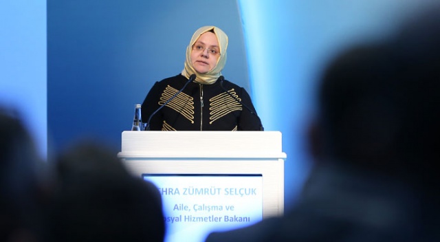 'İlk 4 ayda 416 bin kişiyi özel sektöre yerleştirdik'