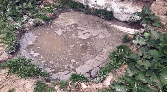 2 yaşındaki çocuk su dolu çukurda boğuldu 2 yaşındaki çocuk su dolu çukurda boğuldu