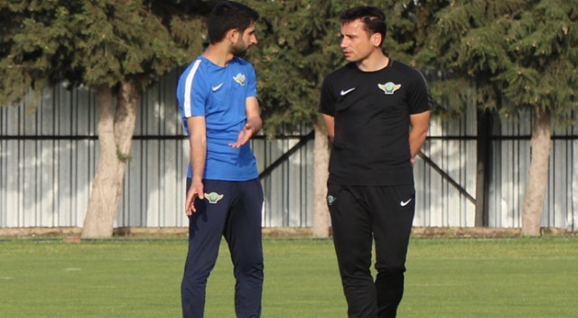 Akhisarspor Teknik Direktörü Cem Kavçak: Sonuna kadar mücadelemizi devam ettireceğiz Akhisarspor Teknik Direktörü Cem Kavçak: Sonuna kadar mücadelemizi devam ettireceğiz
