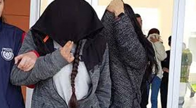 Ayrılmak isteyen sevgilisinin aracına uyuşturucu koyup, polise ihbar etti Ayrılmak isteyen sevgilisinin aracına uyuşturucu koyup, polise ihbar etti