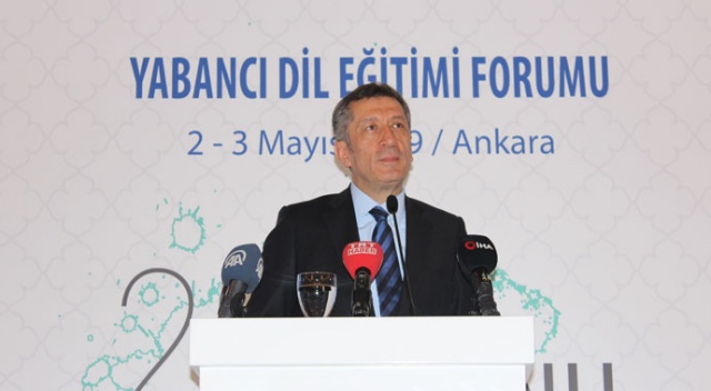 Bakan Selçuk: 'Yarın ne yapacağımız konusunda bir yol haritasına ihtiyacımız var' Bakan Selçuk: 'Yarın ne yapacağımız konusunda bir yol haritasına ihtiyacımız var'