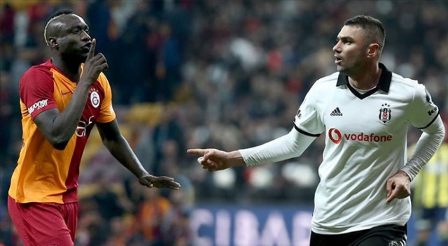 Galatasaray liderliği aldı GS 2 - 0 BJK Galatasaray liderliği aldı GS 2 - 0 BJK