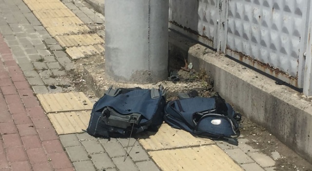 Bursa Kapalı Cezaevi önünde bomba paniği Bursa Kapalı Cezaevi önünde bomba paniği