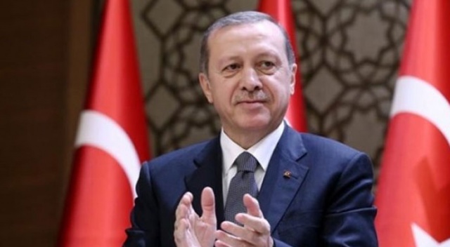 Cumhurbaşkanı Erdoğan'dan Fenerbahçe Beko ve Anadolu Efes'e tebrik Cumhurbaşkanı Erdoğan'dan Fenerbahçe Beko ve Anadolu Efes'e tebrik