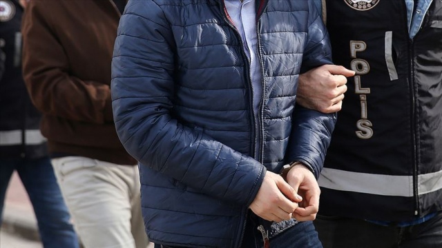 Deniz Kuvvetleri'nde FETÖ operasyonu: 17 gözaltı Deniz Kuvvetleri'nde FETÖ operasyonu: 17 gözaltı