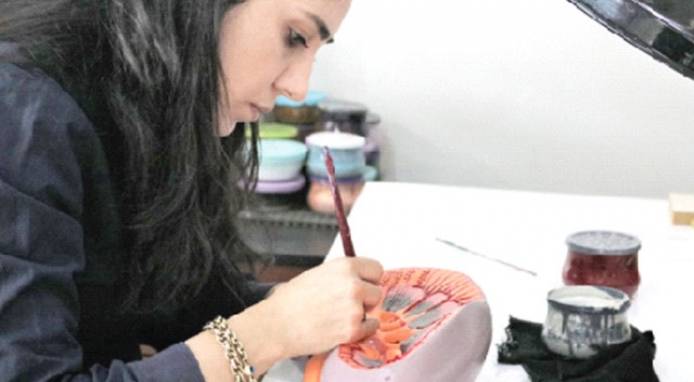 Ders gereçlerine yerli ve millî damga