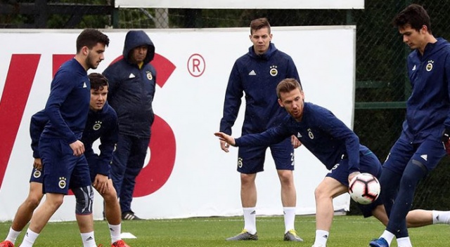 Fenerbahçe, Kasımpaşa&#039;ya konuk olacak