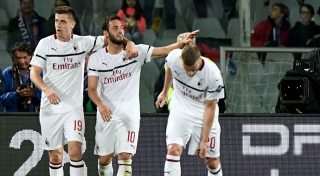 Hakan Çalhanoğlu attı, Milan kazandı