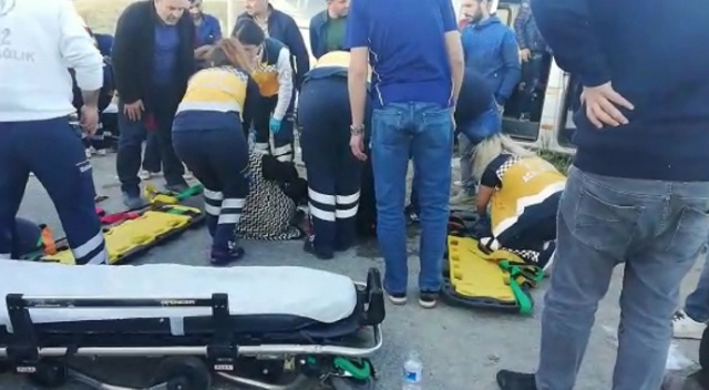 İşçi servisi kaza yaptı: 10 yaralı İşçi servisi kaza yaptı: 10 yaralı