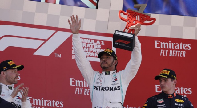 İspanya'da zafer Hamilton'ın İspanya'da zafer Hamilton'ın