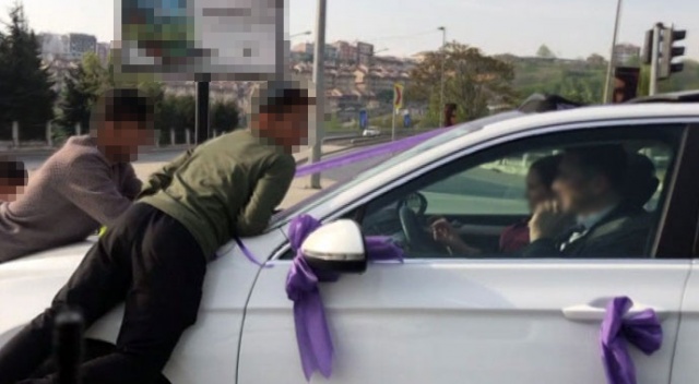 İstanbul’da trafikte “bahşiş” terörü kamerada İstanbul’da trafikte “bahşiş” terörü kamerada