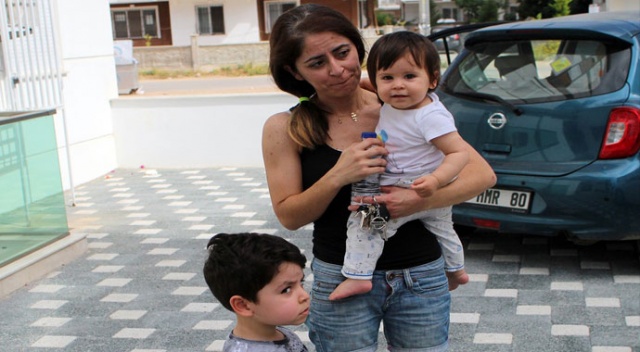 Kahraman öğretmen anne 2 çocuğunu yangından kurtardı Kahraman öğretmen anne 2 çocuğunu yangından kurtardı