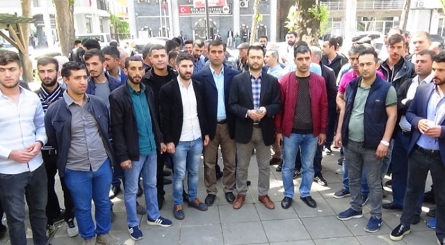 Kayyum aldı, HDP’li belediye başkanı kovdu