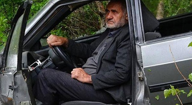 Kazadan sonra saatlerce aracın koltuğundan kalkamadı