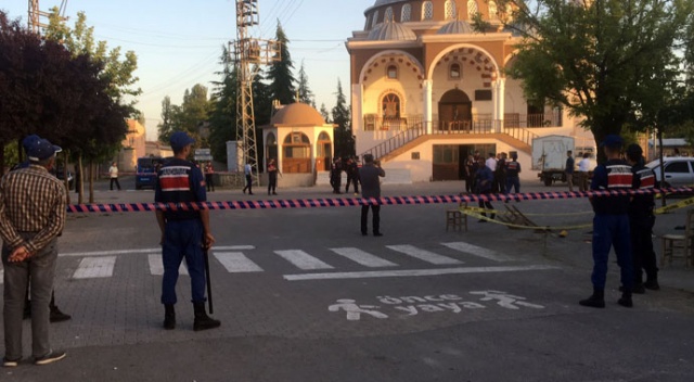 Köy meydanında silahlı çatışma: 3 ölü, 7 yaralı