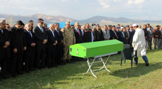 Küçük Furkan son yolculuğuna uğurlandı