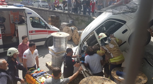 Küçükçekmece’de akılalmaz kaza Küçükçekmece’de akılalmaz kaza
