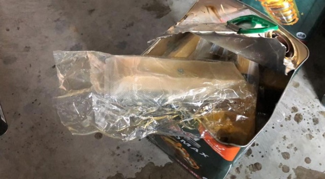 Madeni yağ tenekelerinde 163 kilo eroin ele geçirildi
